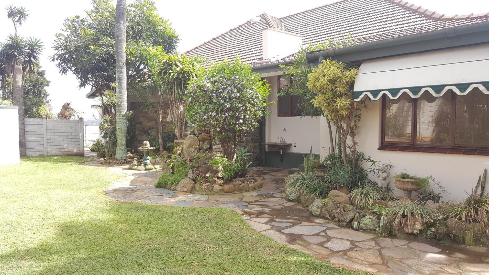 Bleu Bird Guesthouse Durban Ngoại thất bức ảnh